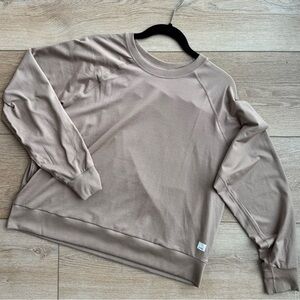 Vuori Long-Sleeve Halo Crew, size M